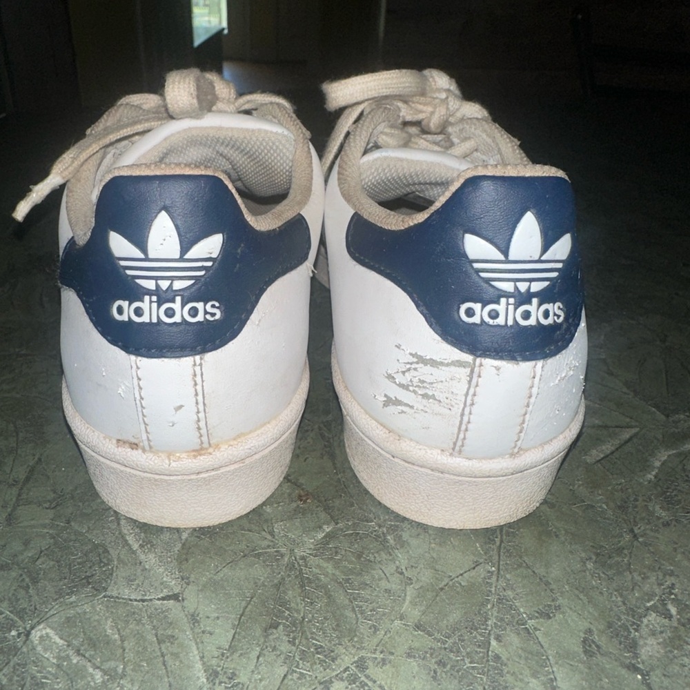 Adidas sneakers - Picture 4 of 4